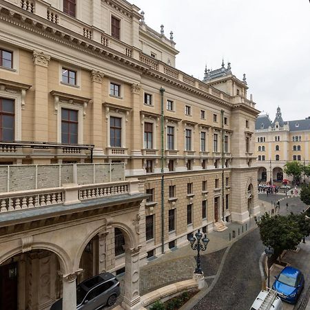 D8 Sphinx Apartman Budapesta Exterior foto